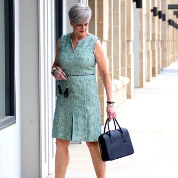 Karl Lagerfeld Green Tweed Fringe Sheath Dress Sz 12 - Picture 12 of 16